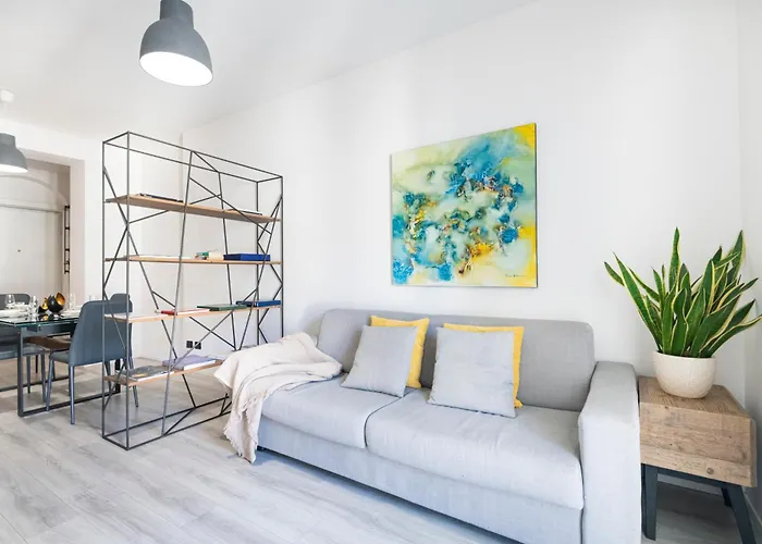 Easylife - - Lecco 18d - Porta Venezia Apartment