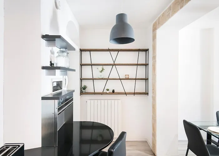 Easylife - - Lecco 18d - Porta Venezia Milan