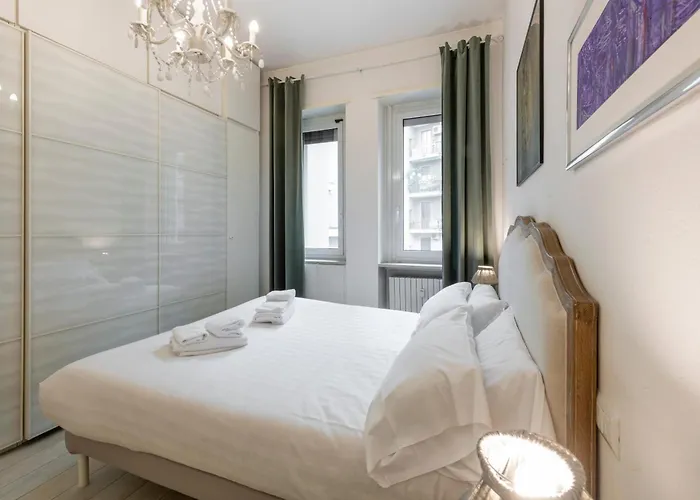 Living - Via Varese 4 Appartamento Milano