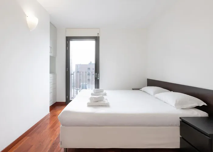 Bright Two Bedrooms With Terrace Zanuso - Mirable Pm * ميلان