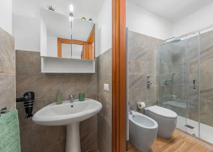 2 Min To Metro - 12 Min To Station And Duomo - Quiet Appartement Milaan