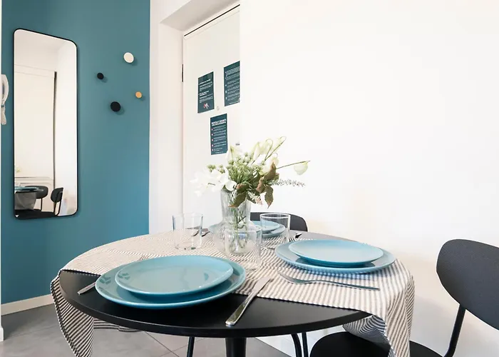 Easylife - - G Emiliani 1 115 - Porta Romana Милан