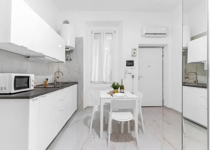 Arq16 - Duomo-loreto - - Modern شقة *