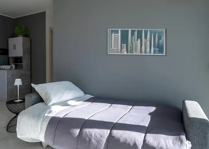 New With 4 Bedrooms Appartement *