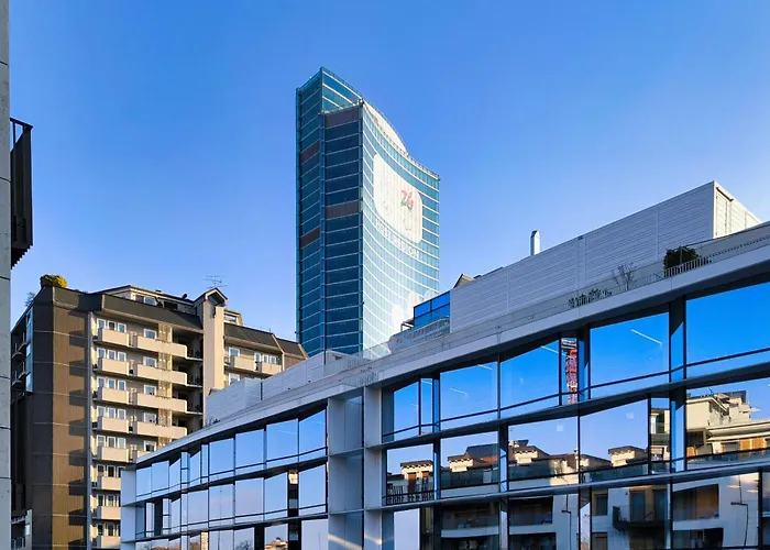 Joivy Elegant & Modern In Isola District *