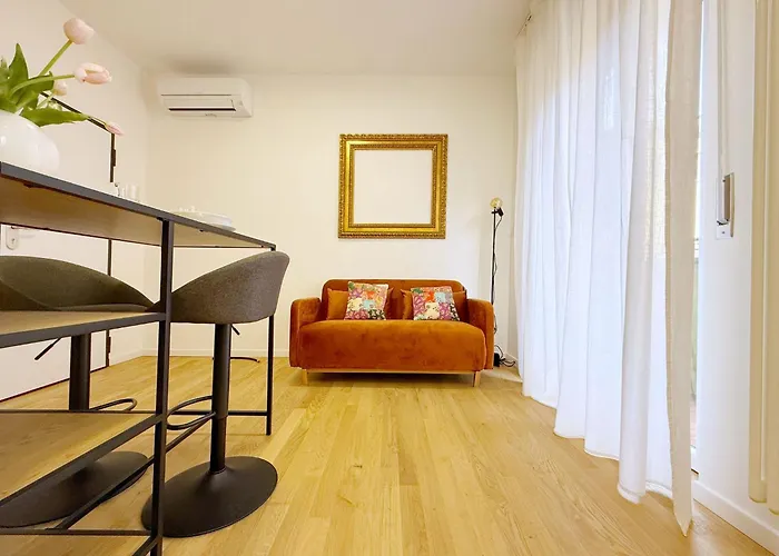 Apartment Viale Monza Ab - 2 Bedroom- 15 Min Dal Duomo *