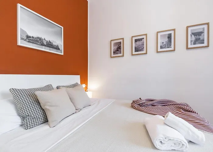 New Collection - With Terrace - Isola District Near Metro 公寓