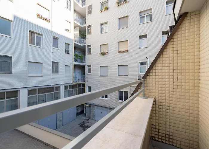 4co4 - Duomo - Luxurious - Large -