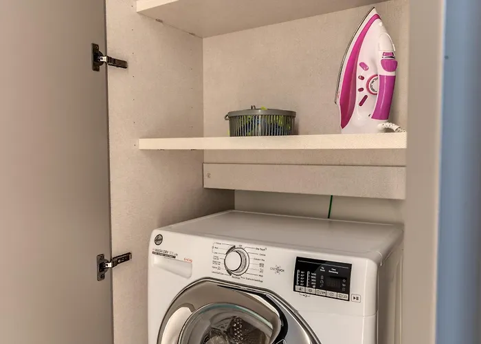 Seety Duomo Милан