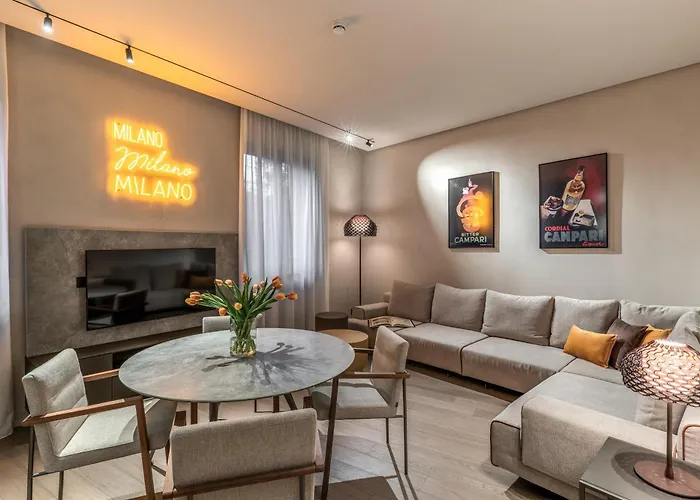 Seety Duomo Милан