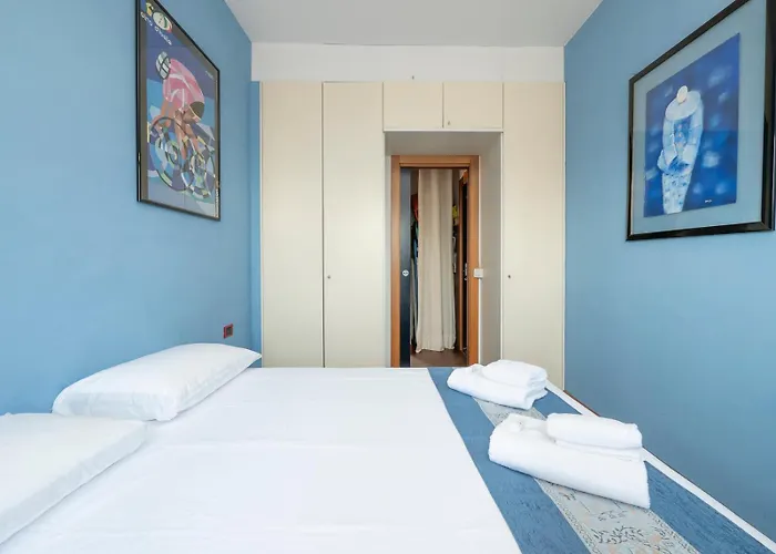 Xenia - Two-room With Terrace In Fondazione Prada Apartmán