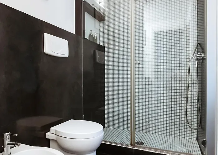Cosy And Bright Flat In The Heart Of Porta Venezia Mediolan