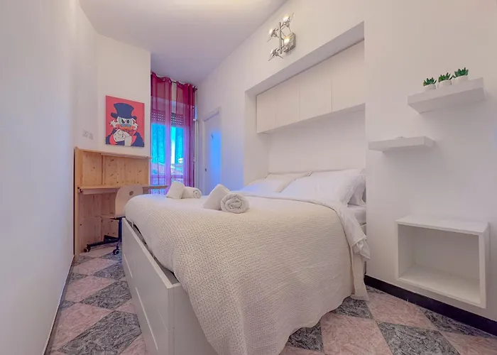 Spacious With Balcony And 2 Bathrooms By Host Hero Apartamento Milán