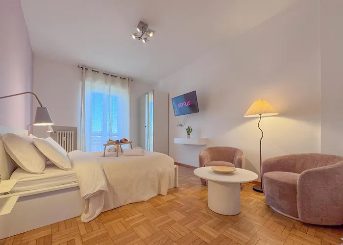 Apartamento Spacious With Balcony And 2 Bathrooms By Host Hero
