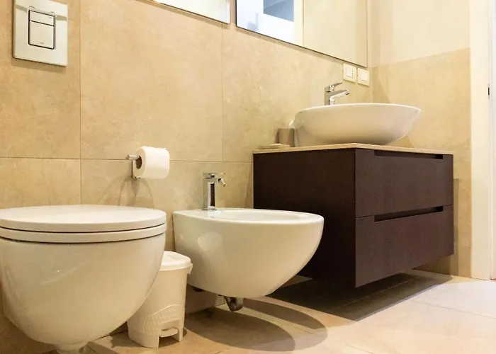 Luxury Flat - Wifi, Ac, Walk To Brera & Duomo Apartment