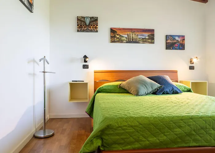 فندق مبيت وإفطار Casa Felicia ميلان