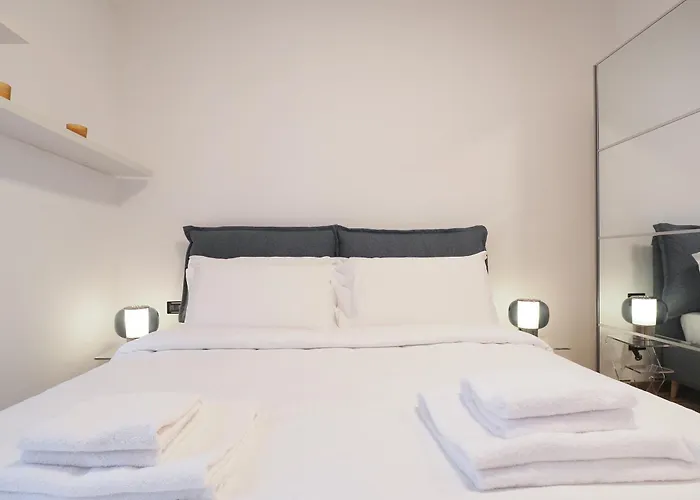 Arco Della Pace Charming Apartament Mediolan