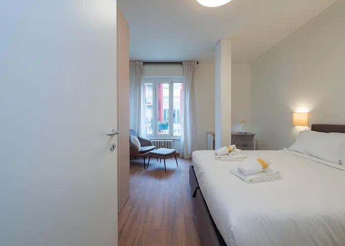 Spacious 2bdr With Balcony Arco-sempione Area, By Rentopolis *