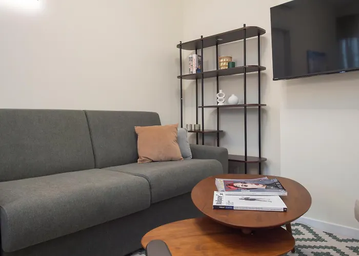 Spacious 2bdr With Balcony Arco-sempione Area, By Rentopolis