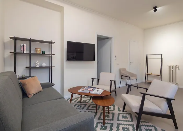 Апартаменты Spacious 2bdr With Balcony Arco-sempione Area, By Rentopolis