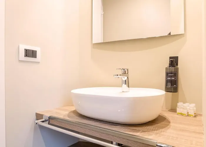 Duomo Stylish Double Near Metro Milano