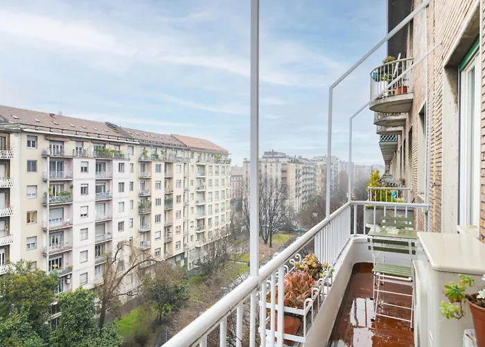 Easylife - - D'este 45 - Porta Romana * Milano