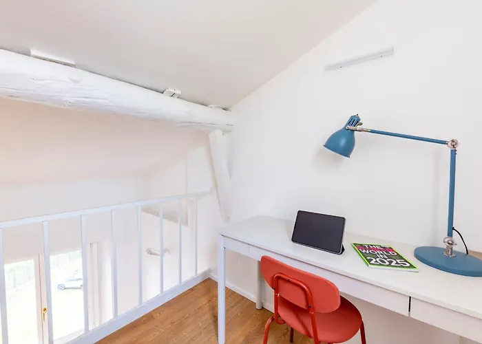 Daire Large & Comfy - A Few Steps From The Duomo