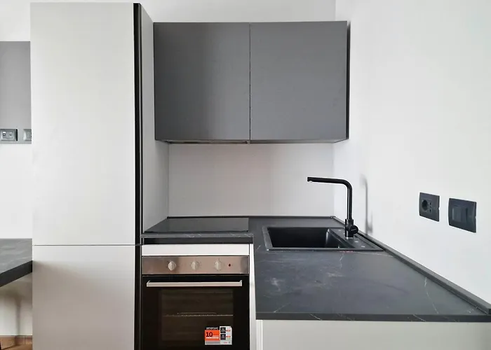 Apartment Luxury - Arnaboldi 4 *