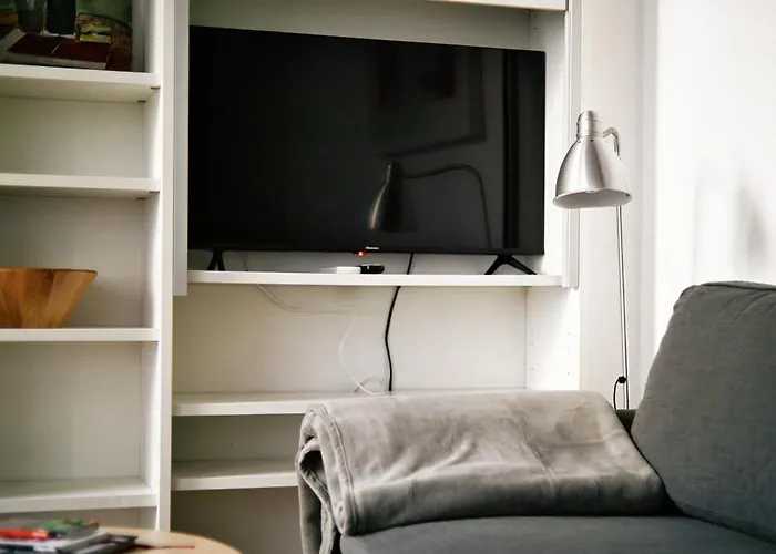 Apartamento Just Urban - Stunning Loft In Porta Romana - 4 Min To Duomo M3 *
