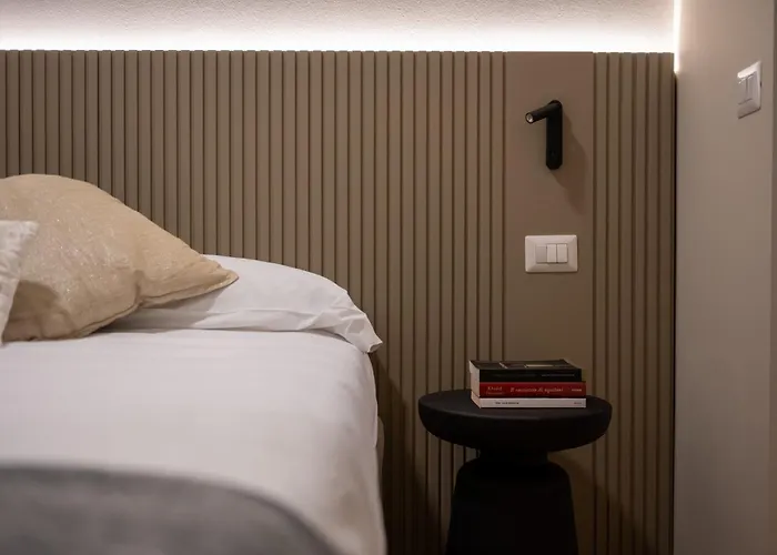 Lägenhet Boutique D'este - Bocconi - Porta Romana 1br Flat - 5 Min Metro *