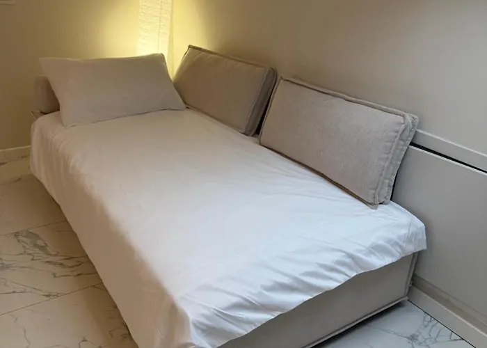 Apartmán Sunny Design Penthouse 2br 2ba 8 Min To Duomo *