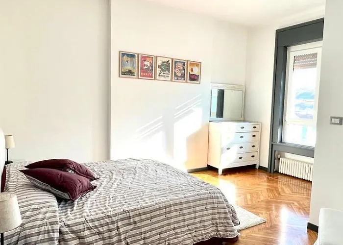 Bilocale Di Design A 100M Dalla Stazione Centrale Appartement