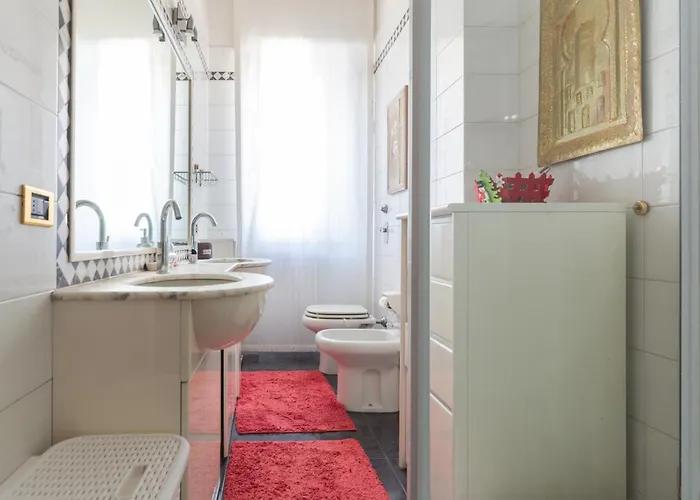Splendido Trilocale Nolo - Loreto Apartment