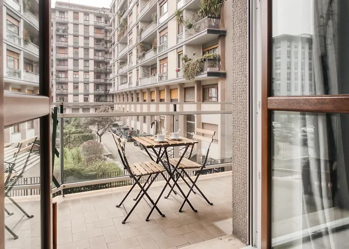 Appartement Joivy Beautiful And Modern With 2 Balconies Milan