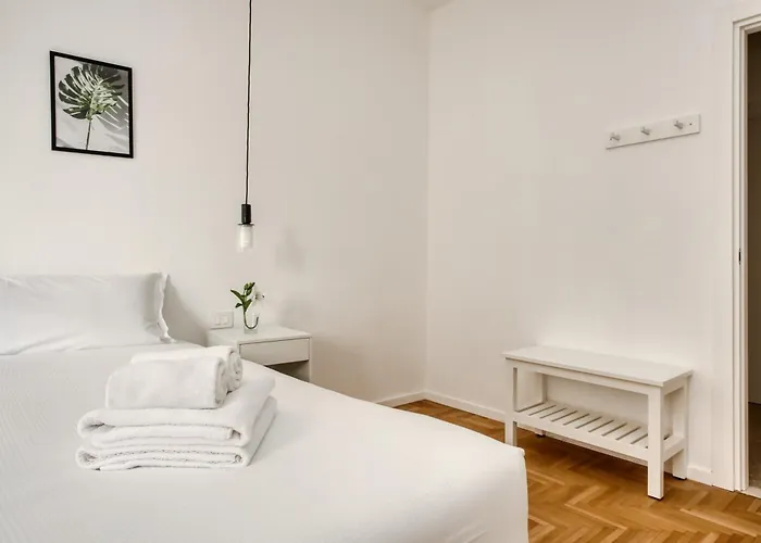 Joivy Beautiful And Modern With 2 Balconies * Milan