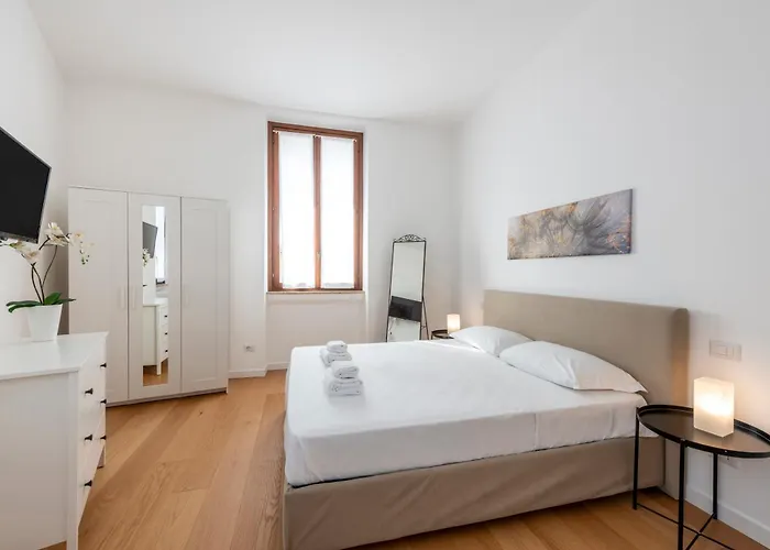 Stayeasy Fondazione Prada 3p - Center In 15 Mins