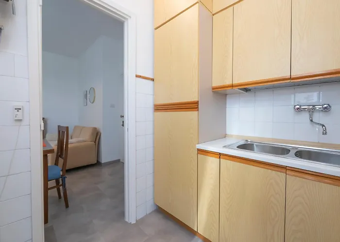 Lägenhet Xenia - Newly Renovated