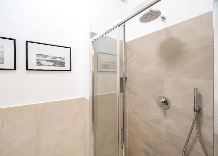 Duomo Line - Cozy, Modern Designed Flat * מילאנו