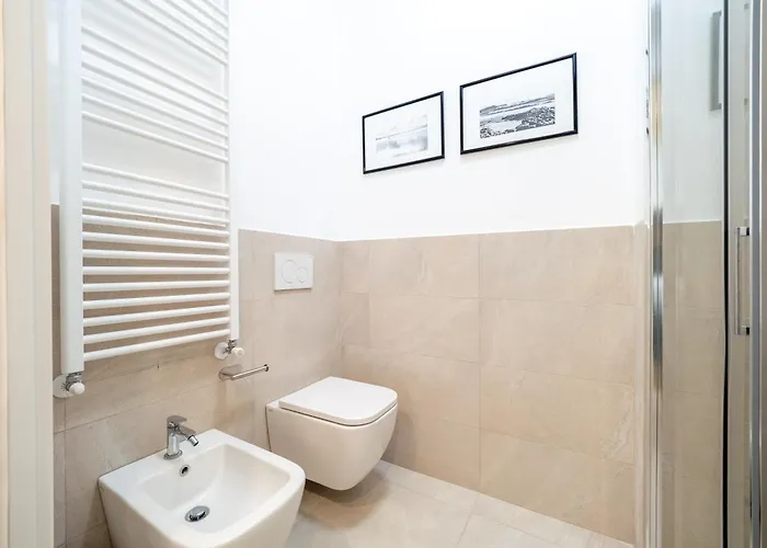 Duomo Line - Cozy, Modern Designed Flat * מילאנו