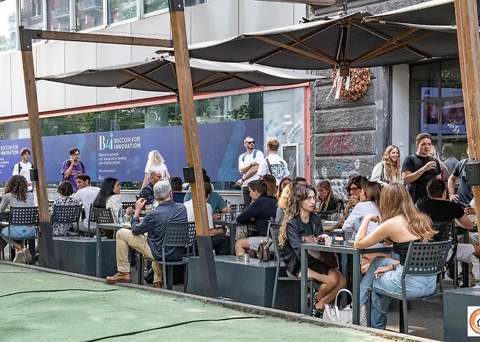 Nido Milanese - Bocconi, Navigli, Duomo Милан