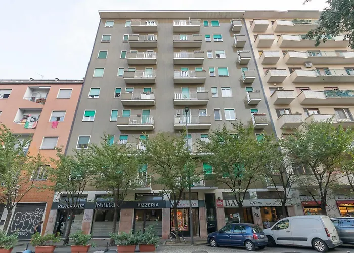 Oasi Urbana A Milano: Piazza Insubria Apartamento