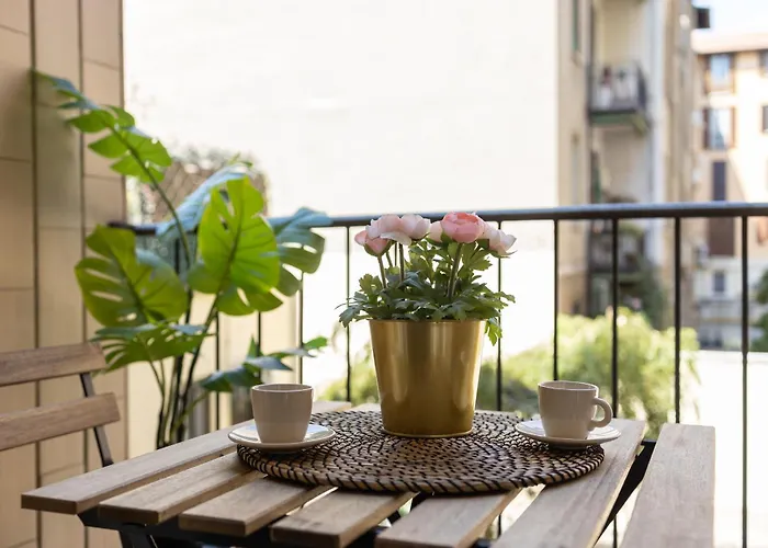 8 Min Dalla Metro Casa Elegante Con Netflix E Wifi 밀라노