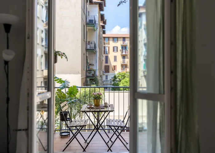 아파트 8 Min Dalla Metro Casa Elegante Con Netflix E Wifi 밀라노