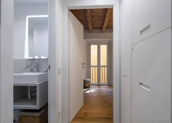 Easylife - - Castaldi 26 P1s - Porta Venezia Apartmán