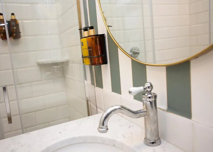 Otel Casual Eclettico Milano