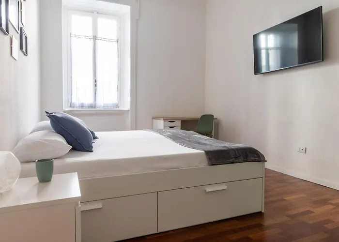 شقة Host4u - Stradivari In Corso Buenos Aires ميلان
