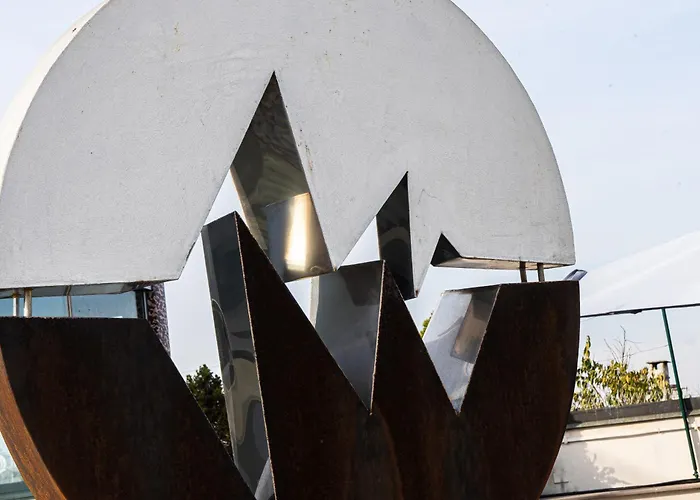 Отель Art Navigli 4*