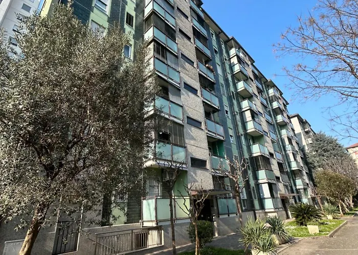 Apartment San Siro Ippodromo Fiera X4pax Mailand