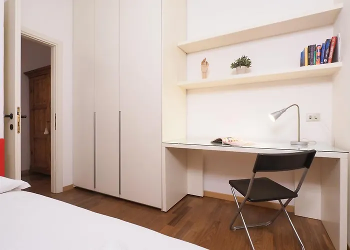 Contempora - Cozy Two-bedroom In Citta Studi Area Apartmán