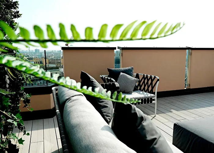 San Babila Duomo View With Shared Rooftop Terrace ميلان